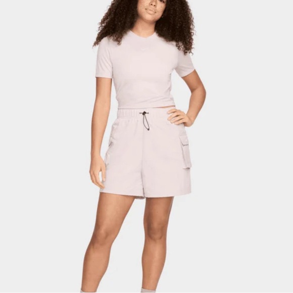 Nike Shorts NWT - Picture 2 of 8